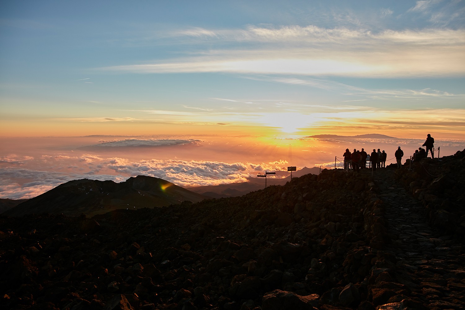 Sunset from the Viewpoint of Pico Viejo and its impressive views thanks to the Cable Car activity at sunset