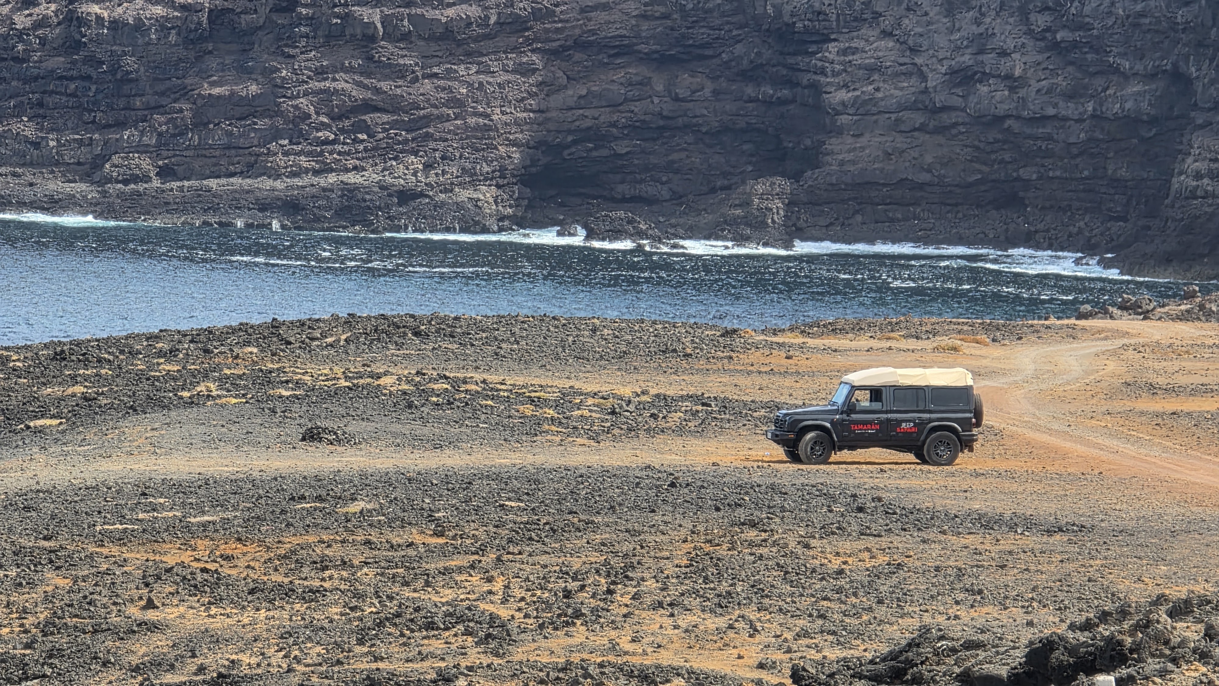 Wycieczka przez wulkaniczne klify Lanzarote