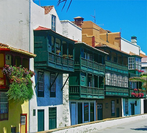 Visit to Santa Cruz de La Palma on a Jeep Safari