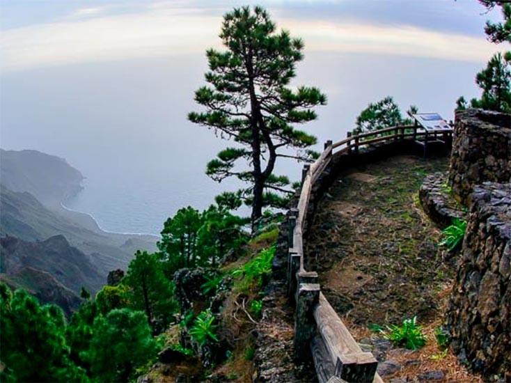 Aussichtspunkt Mirador de las Playas auf El Hierro bei der privaten Jeep Safari