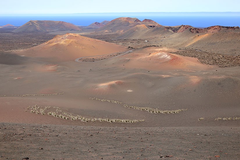 Visiting Lanzarote volcanoes on the Jeep Safari Volcanic Route