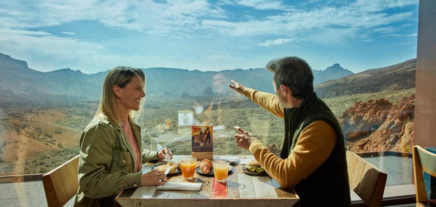Restaurant im Besucherzentrum der Seilbahn während der Teide Tour