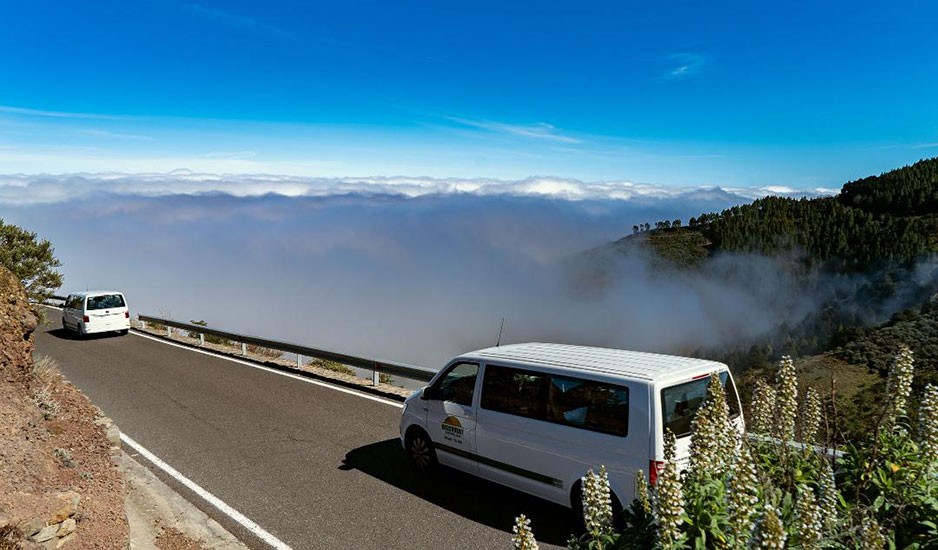 View of the sea of clouds in Gran Canaria by minivan